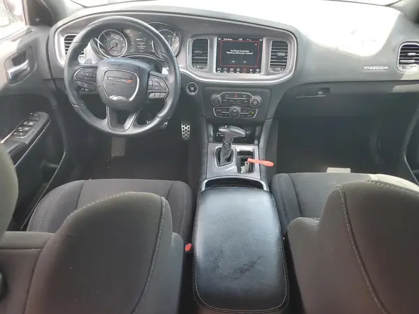 2C3CDXHG0KH556744 2019 DODGE CHARGER - Image 8
