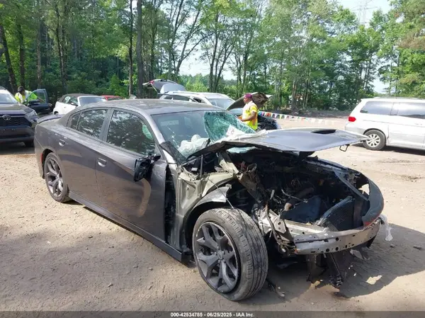 2C3CDXHG0KH567601 2019 DODGE CHARGER - Image 1