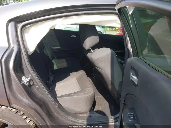 2C3CDXHG0KH567601 2019 DODGE CHARGER - Image 8