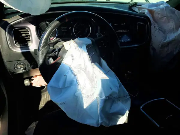 2C3CDXHG0KH567663 2019 DODGE CHARGER - Image 8