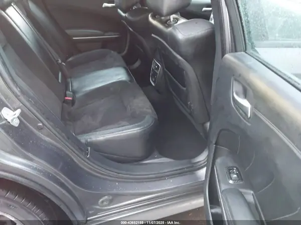 2C3CDXHG0KH599979 2019 DODGE CHARGER - Image 8