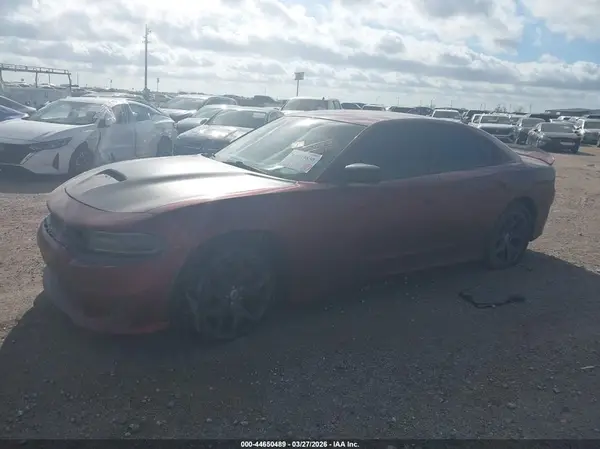 2C3CDXHG0KH608678 2019 DODGE CHARGER - Image 2