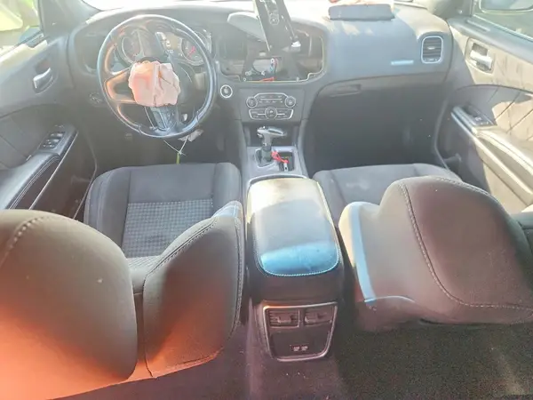 2C3CDXHG0KH672798 2019 DODGE CHARGER - Image 8