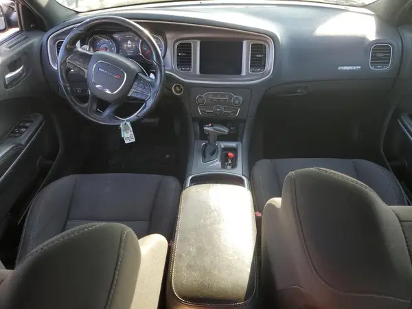 2C3CDXHG0KH680898 2019 DODGE CHARGER - Image 8