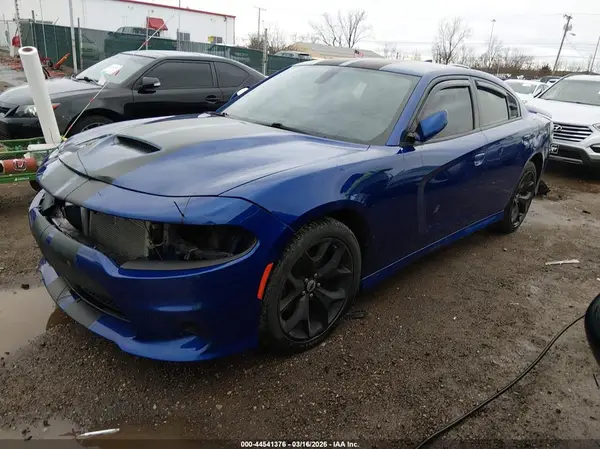 2C3CDXHG0KH690525 2019 DODGE CHARGER - Image 2