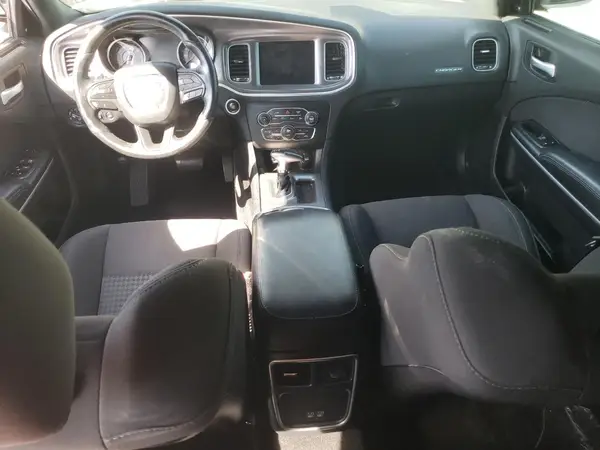 2C3CDXHG0KH749363 2019 DODGE CHARGER - Image 8