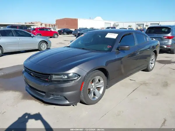 2C3CDXHG1GH172852 2016 DODGE CHARGER - Image 2