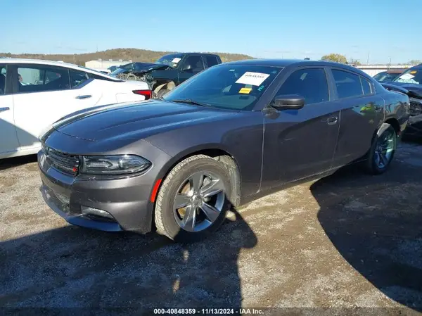 2C3CDXHG1GH179011 2016 DODGE CHARGER - Image 2