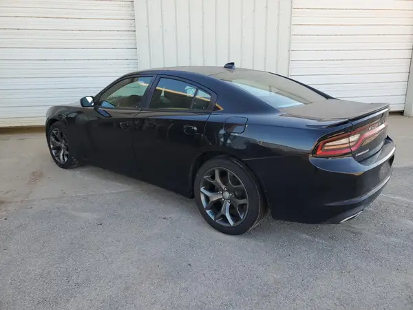 2C3CDXHG1GH211049 2016 DODGE CHARGER - Image 2