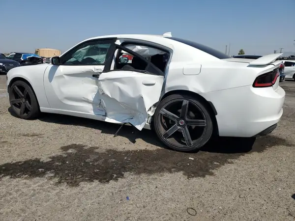2C3CDXHG1GH214775 2016 DODGE CHARGER - Image 2