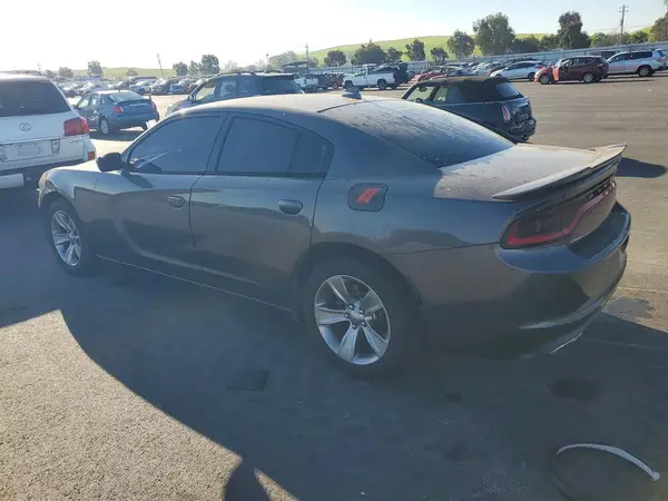 2C3CDXHG1GH237330 2016 DODGE CHARGER - Image 2