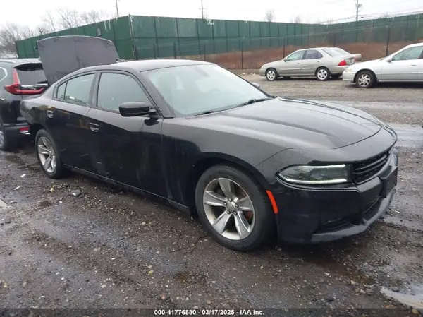 2C3CDXHG1GH246495 2016 DODGE CHARGER - Image 1