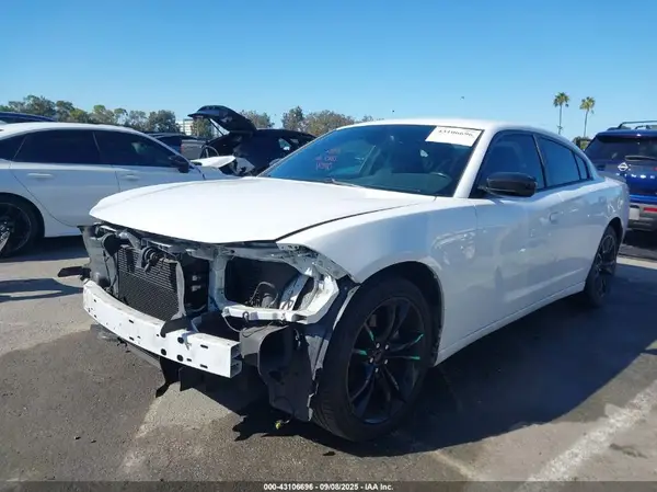 2C3CDXHG1GH267265 2016 DODGE CHARGER - Image 2
