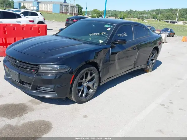 2C3CDXHG1GH292540 2016 DODGE CHARGER - Image 2