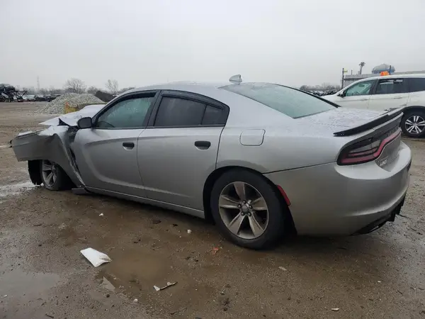 2C3CDXHG1GH318053 2016 DODGE CHARGER - Image 2