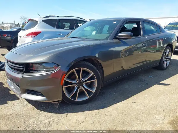 2C3CDXHG1GH333281 2016 DODGE CHARGER - Image 2