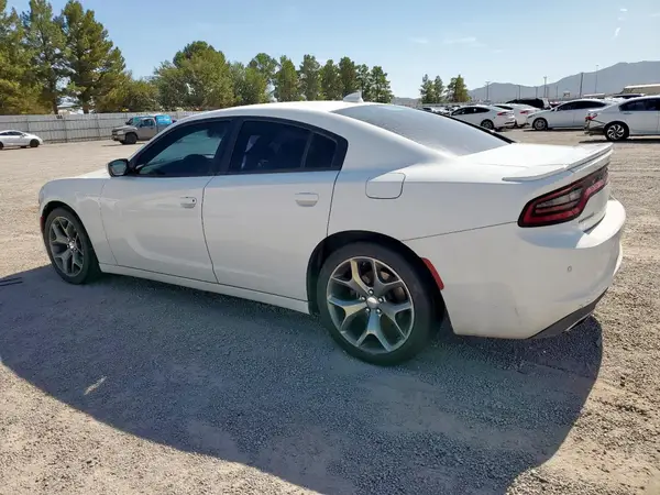 2C3CDXHG1GH350761 2016 DODGE CHARGER - Image 2