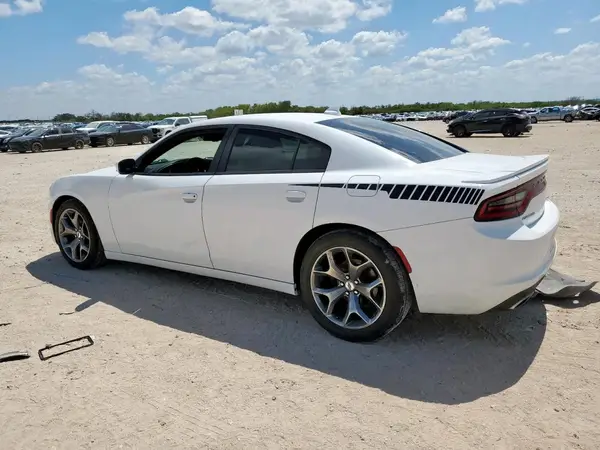 2C3CDXHG1HH525897 2017 DODGE CHARGER - Image 2