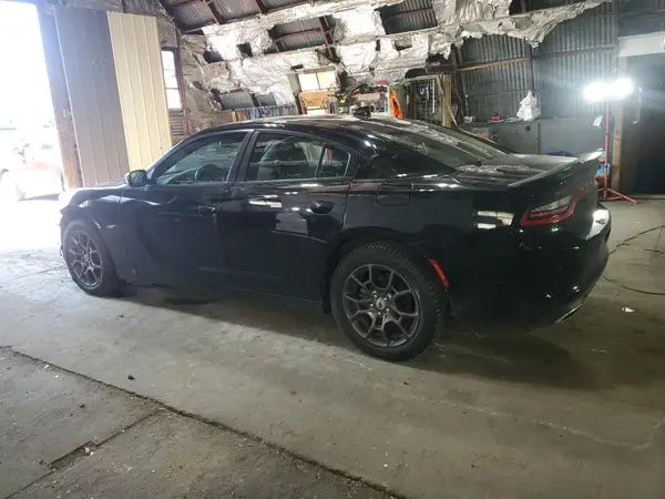 2C3CDXHG1HH575392 2018 DODGE CHARGER - Image 2