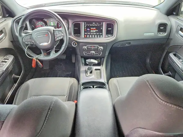 2C3CDXHG1HH579054 2017 DODGE CHARGER - Image 8