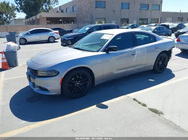 2C3CDXHG1HH585257 2017 DODGE CHARGER - Image 2