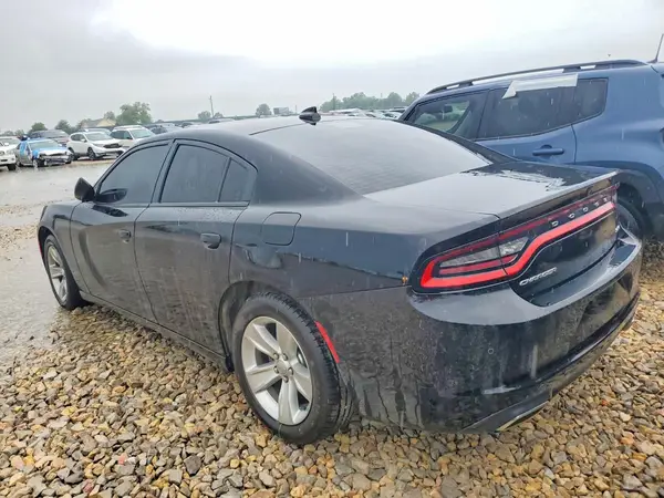 2C3CDXHG1JH125604 2018 DODGE CHARGER - Image 2