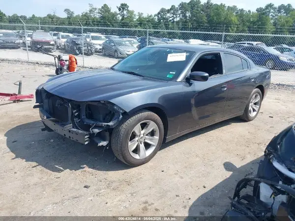 2C3CDXHG1JH134142 2018 DODGE CHARGER - Image 2