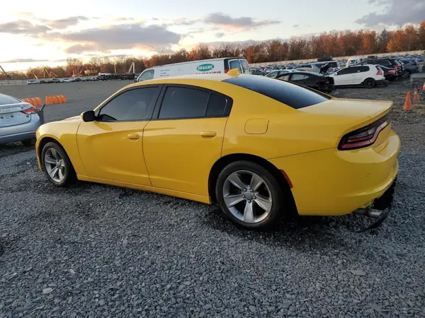 2C3CDXHG1JH143729 2018 DODGE CHARGER - Image 2