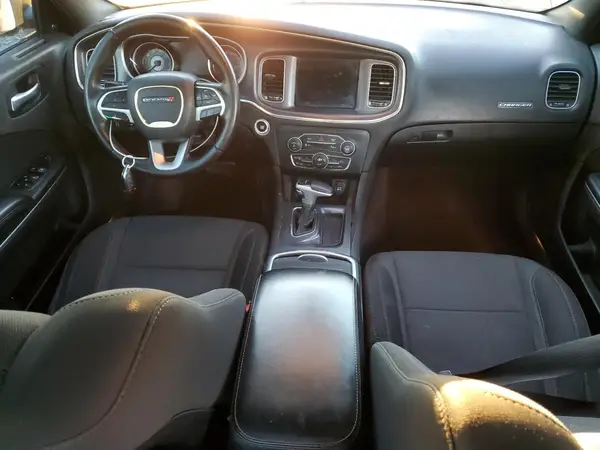 2C3CDXHG1JH143729 2018 DODGE CHARGER - Image 8