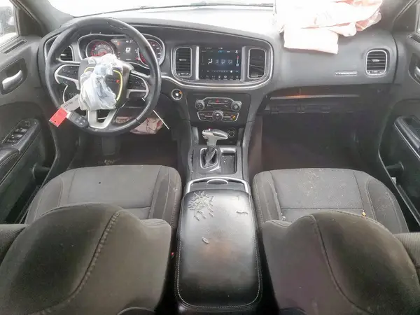 2C3CDXHG1JH147134 2018 DODGE CHARGER - Image 8