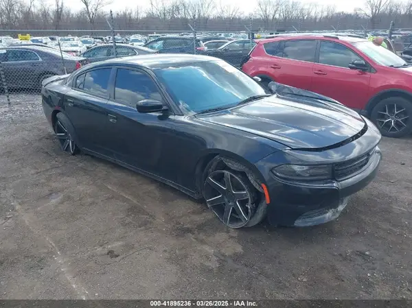 2C3CDXHG1JH153385 2018 DODGE CHARGER - Image 1