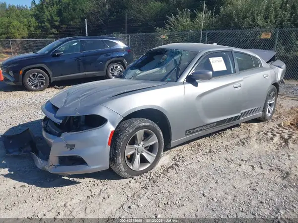 2C3CDXHG1JH156190 2018 DODGE CHARGER - Image 2