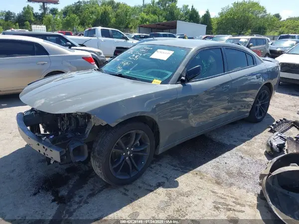 2C3CDXHG1JH167383 2018 DODGE CHARGER - Image 2