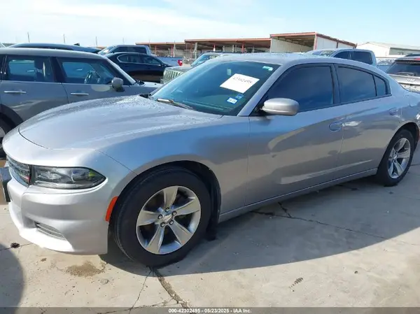 2C3CDXHG1JH169201 2018 DODGE CHARGER - Image 2
