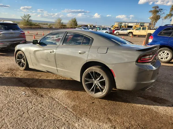2C3CDXHG1JH187908 2018 DODGE CHARGER - Image 2
