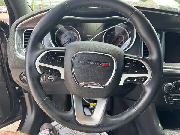 2C3CDXHG1JH220504 2018 DODGE CHARGER - Image 1