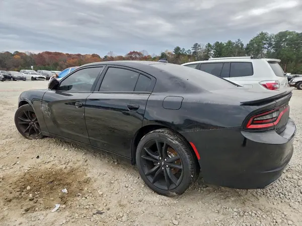 2C3CDXHG1JH272649 2018 DODGE CHARGER - Image 2