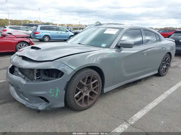 2C3CDXHG1KH510856 2019 DODGE CHARGER - Image 2