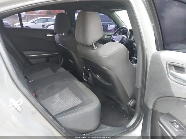 2C3CDXHG1KH510856 2019 DODGE CHARGER - Image 8