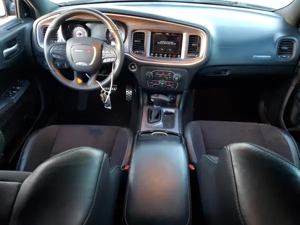2C3CDXHG1KH529598 2019 DODGE CHARGER - Image 8