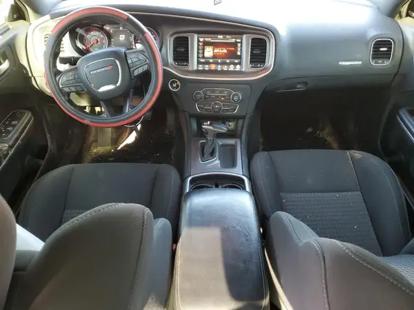 2C3CDXHG1KH561225 2019 DODGE CHARGER - Image 8