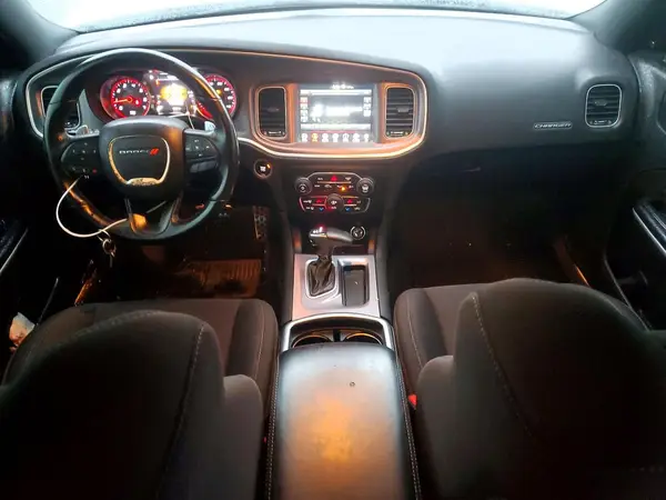 2C3CDXHG1KH673720 2019 DODGE CHARGER - Image 8