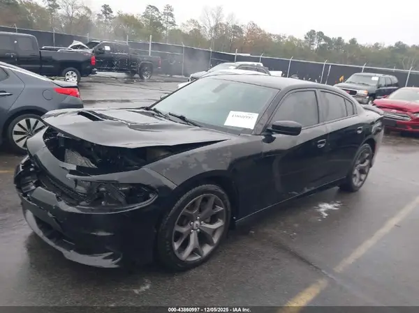 2C3CDXHG1KH684944 2019 DODGE CHARGER - Image 2