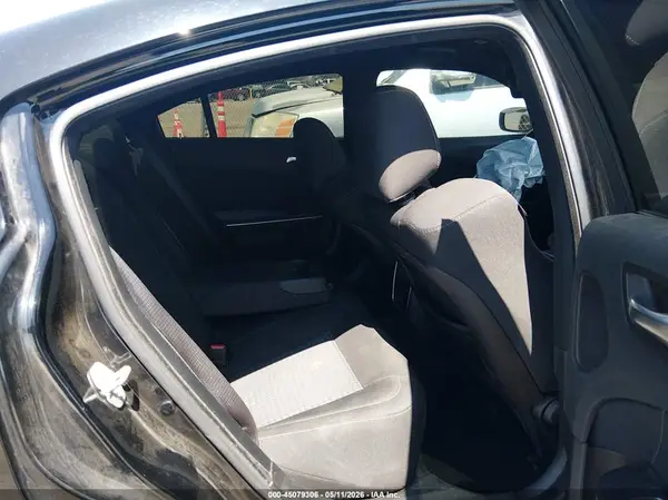 2C3CDXHG1KH749243 2019 DODGE CHARGER - Image 8