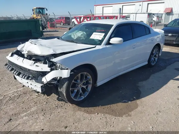 2C3CDXHG1LH205293 2020 DODGE CHARGER - Image 2