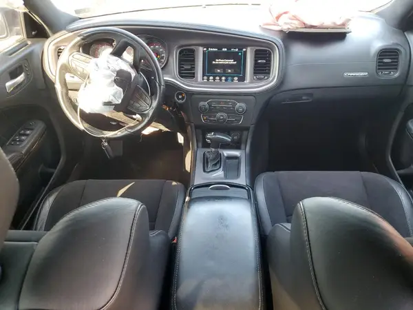 2C3CDXHG1MH679374 2021 DODGE CHARGER - Image 8