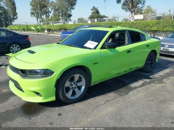 2C3CDXHG1PH569946 2023 DODGE CHARGER - Image 2