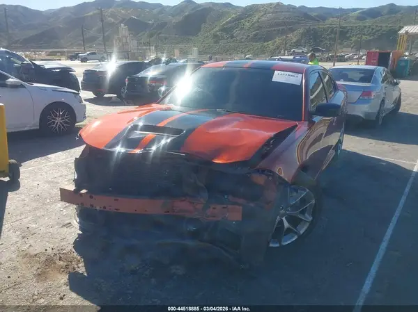 2C3CDXHG1PH649280 2023 DODGE CHARGER - Image 2