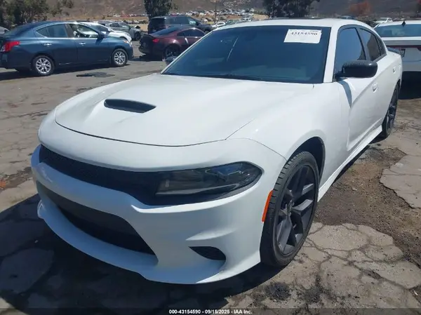 2C3CDXHG1PH672848 2023 DODGE CHARGER - Image 2