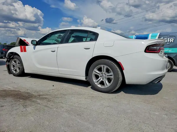 2C3CDXHG2GH139973 2016 DODGE CHARGER - Image 2